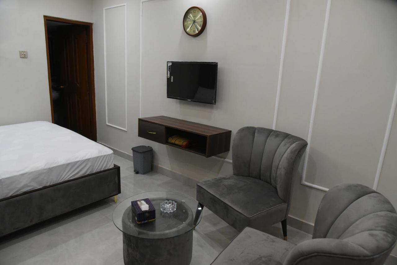 Hotel White Season Gulberg Лахор Экстерьер фото