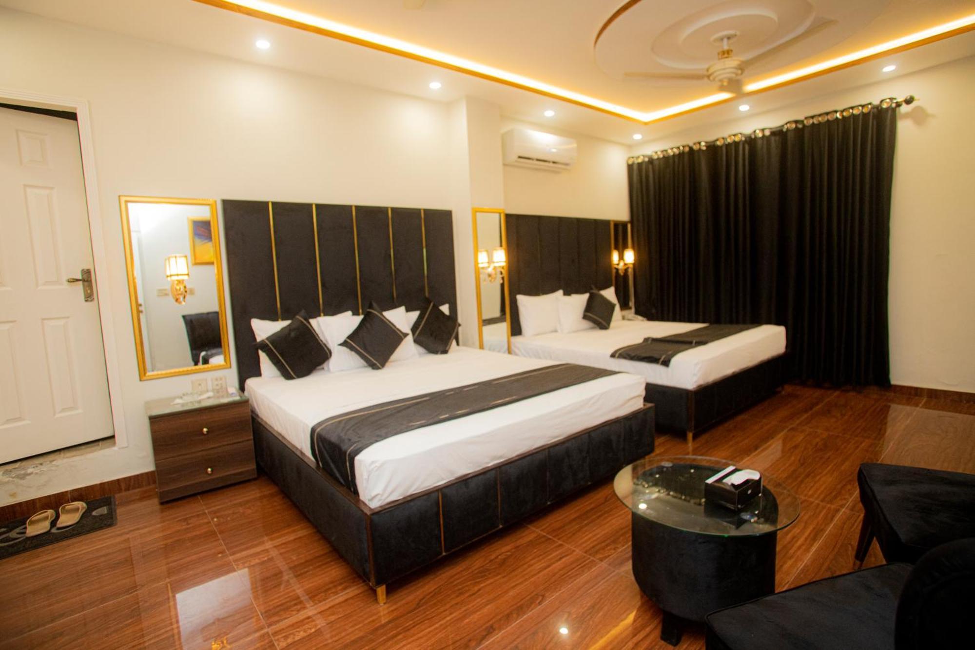 Hotel White Season Gulberg Лахор Экстерьер фото