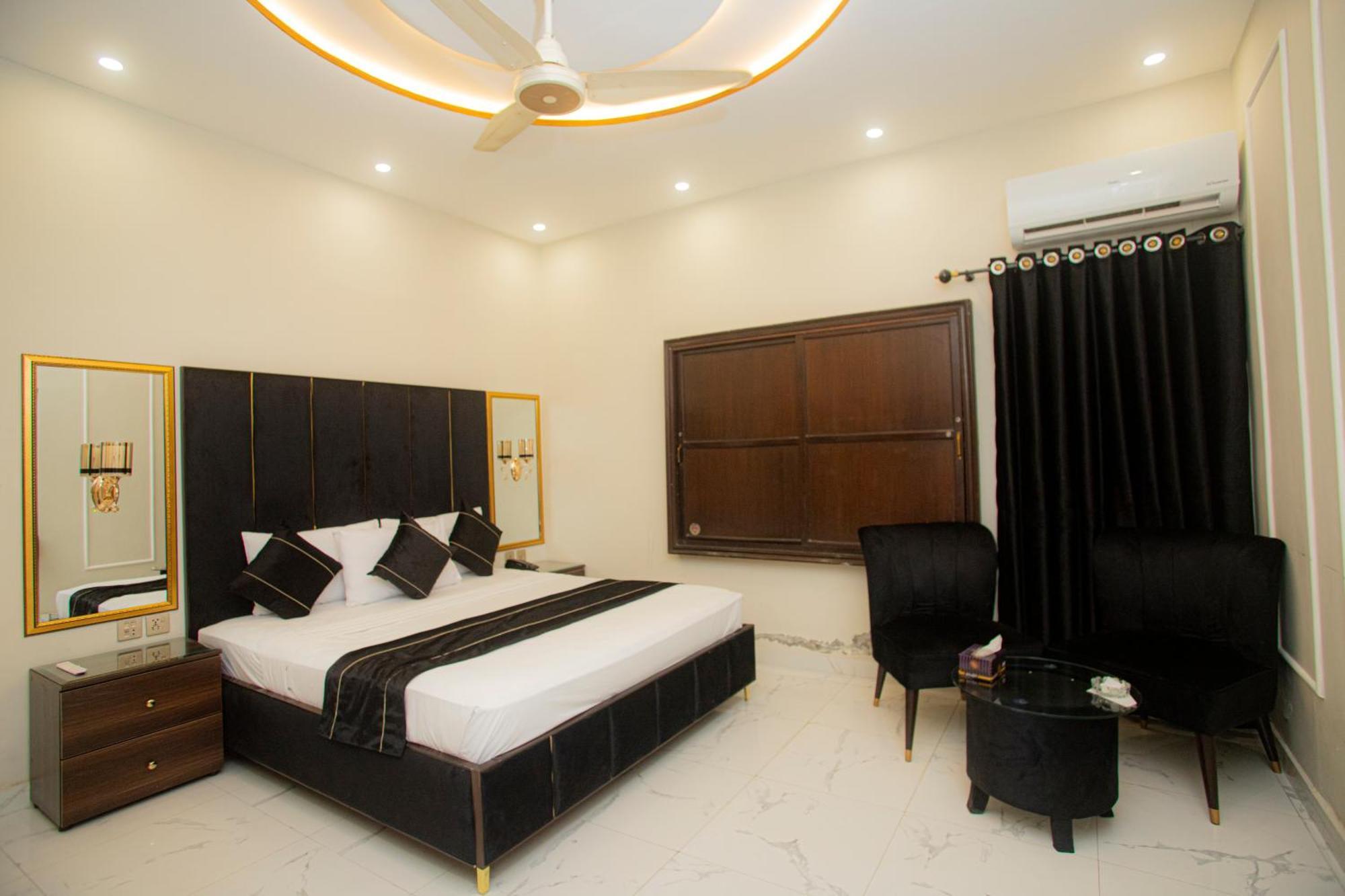 Hotel White Season Gulberg Лахор Экстерьер фото
