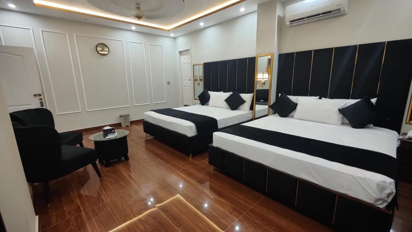 Hotel White Season Gulberg Лахор Экстерьер фото