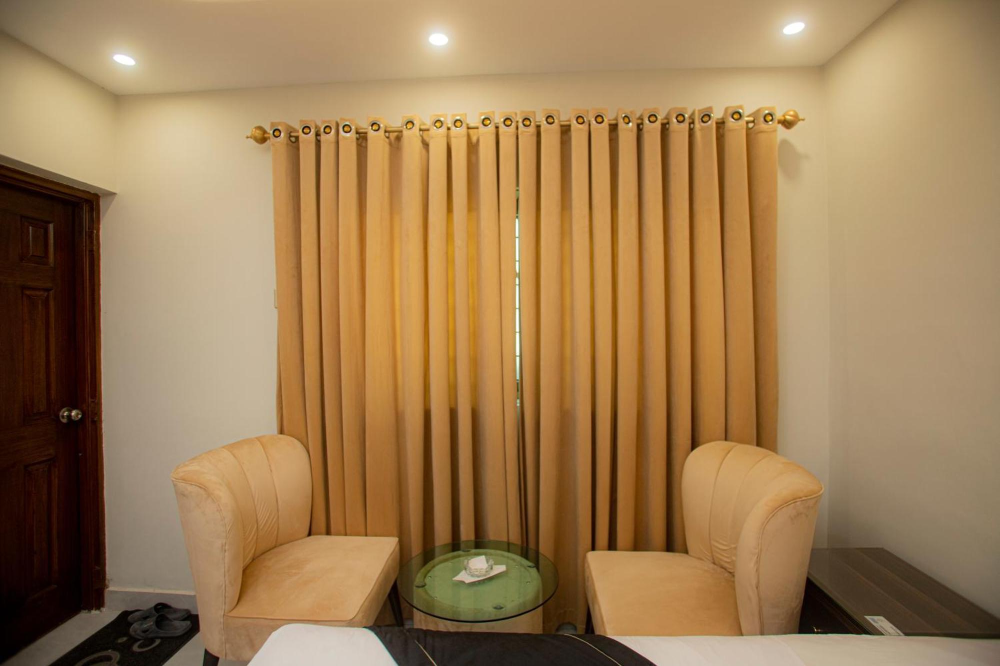 Hotel White Season Gulberg Лахор Экстерьер фото